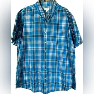 Sonoma button down short sleeve plaid shirt. Men’s Size XL
